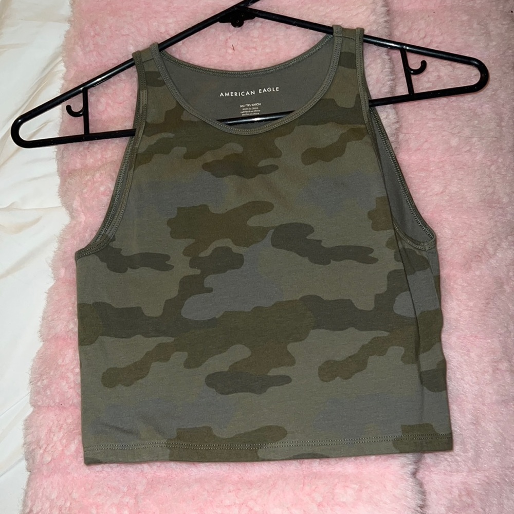 camo tank